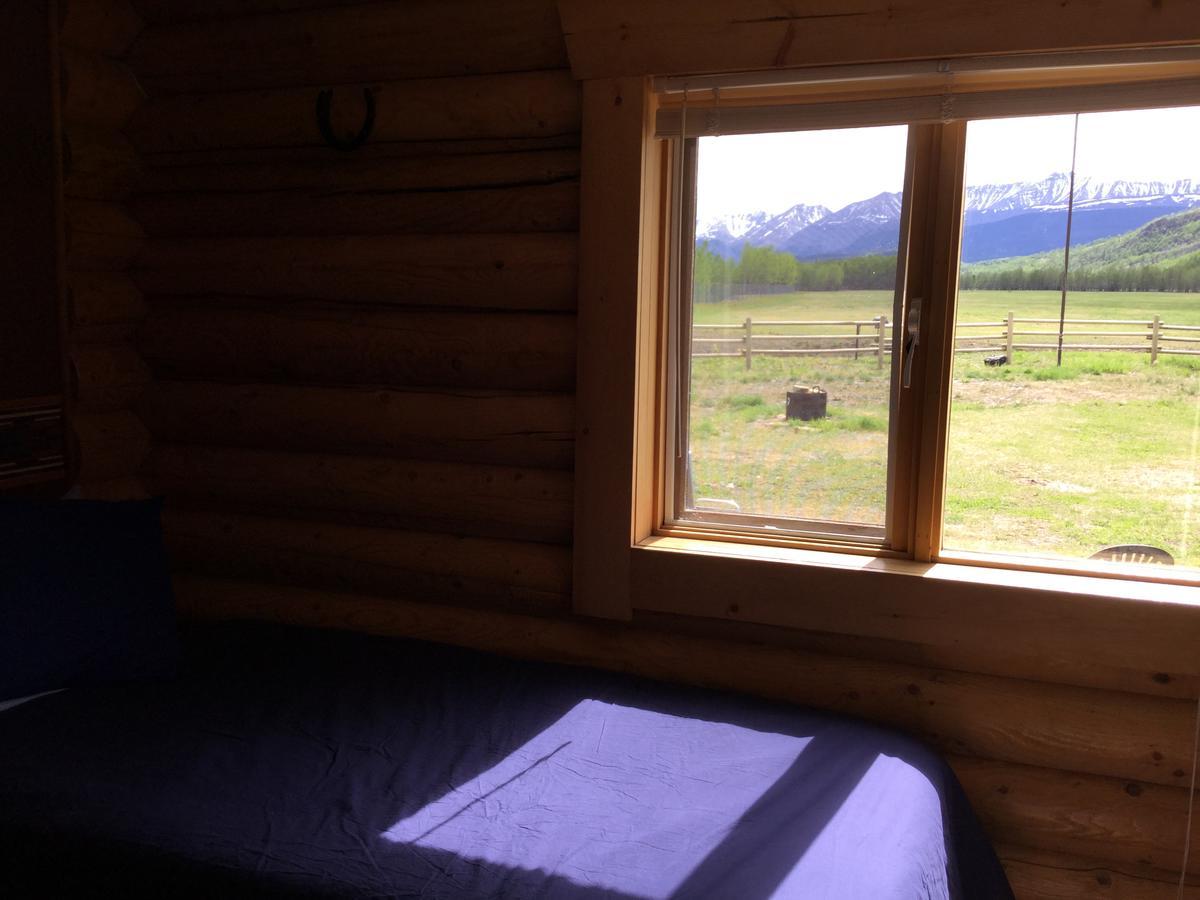 Folding Mountain B & B Fort Nelson Zewnętrze zdjęcie