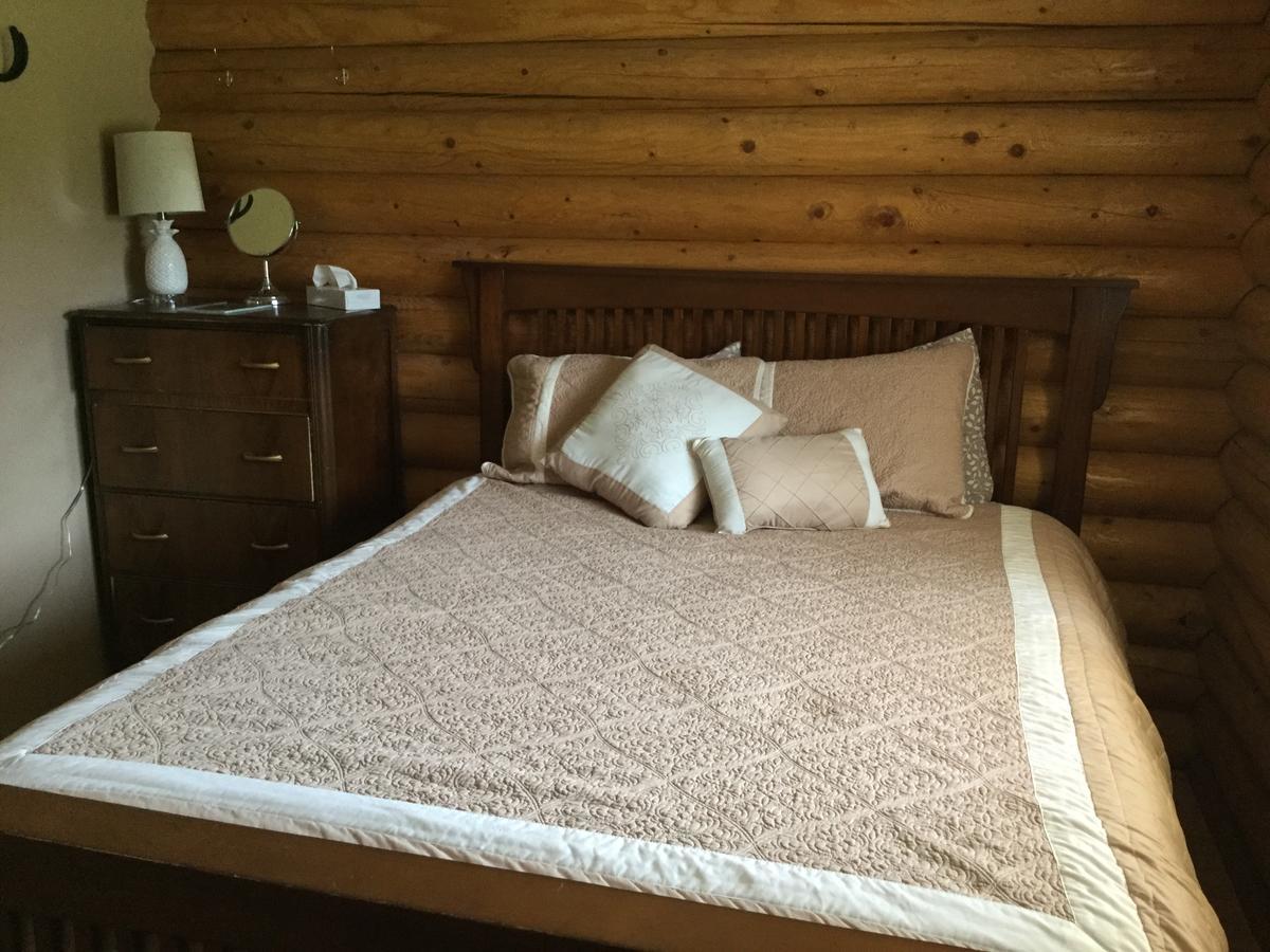 Folding Mountain B & B Fort Nelson Zewnętrze zdjęcie